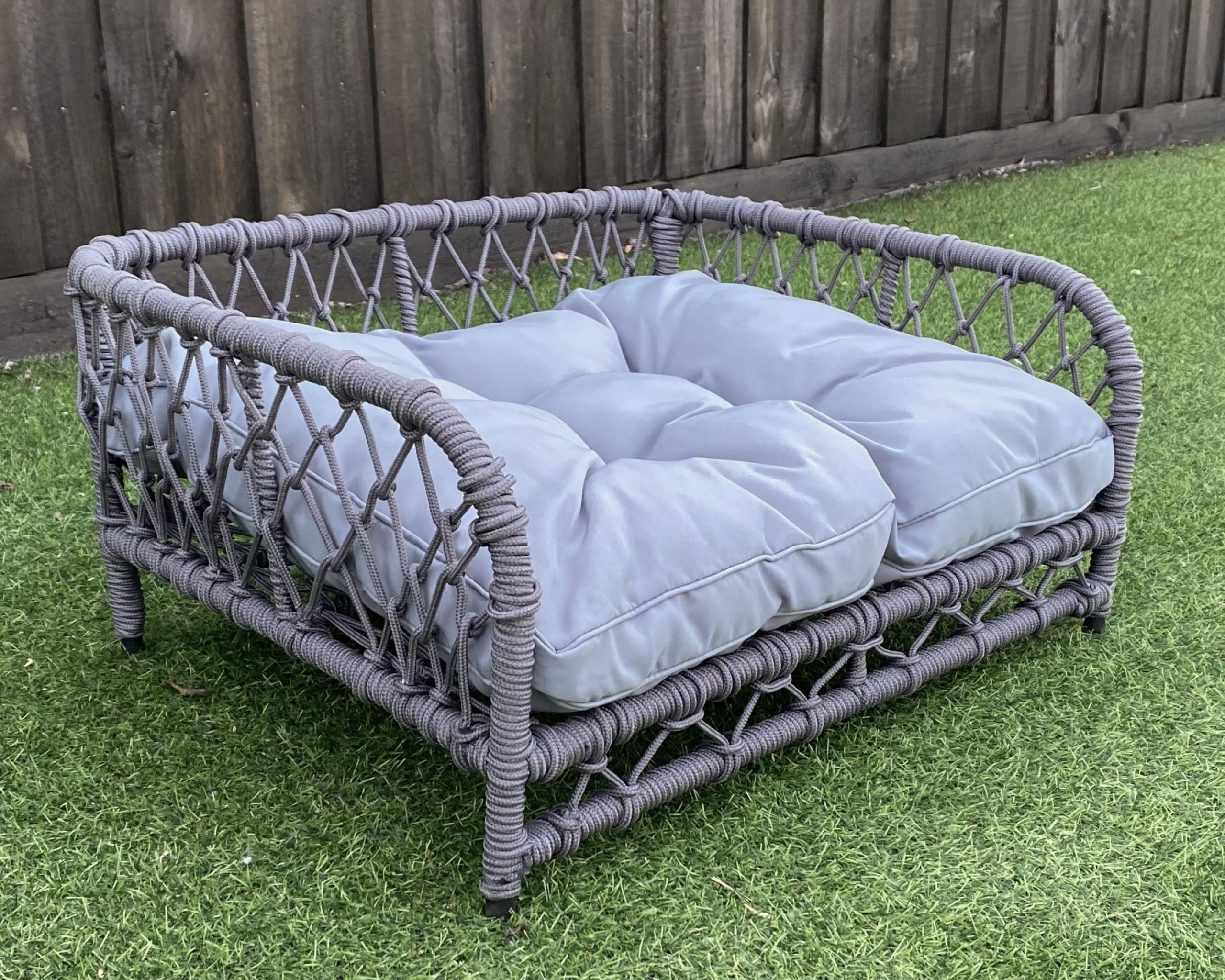 Hayneedle dog outlet bed